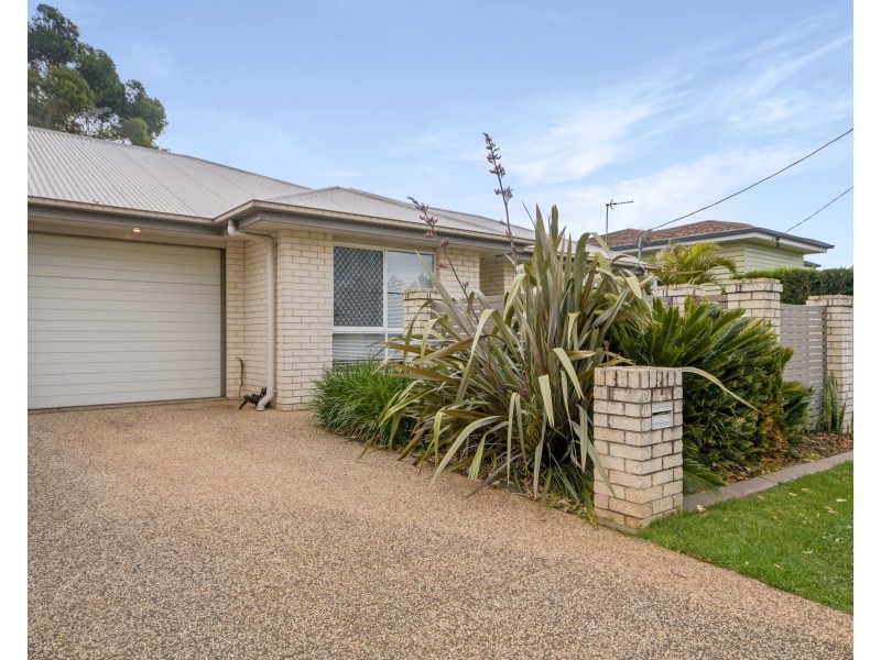 Unit 1/11 Boxsall Street, Newtown QLD 4350