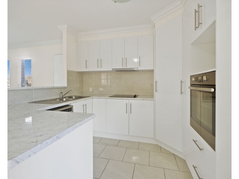 Unit 2/1 Dally Street, South Toowoomba QLD 4350