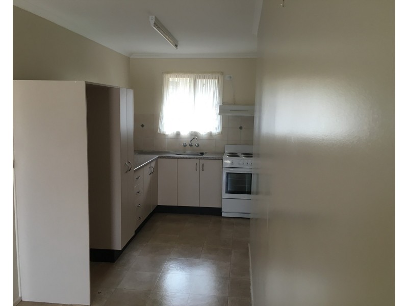 Unit 1/10 Clive Crescent, Darling Heights QLD 4350