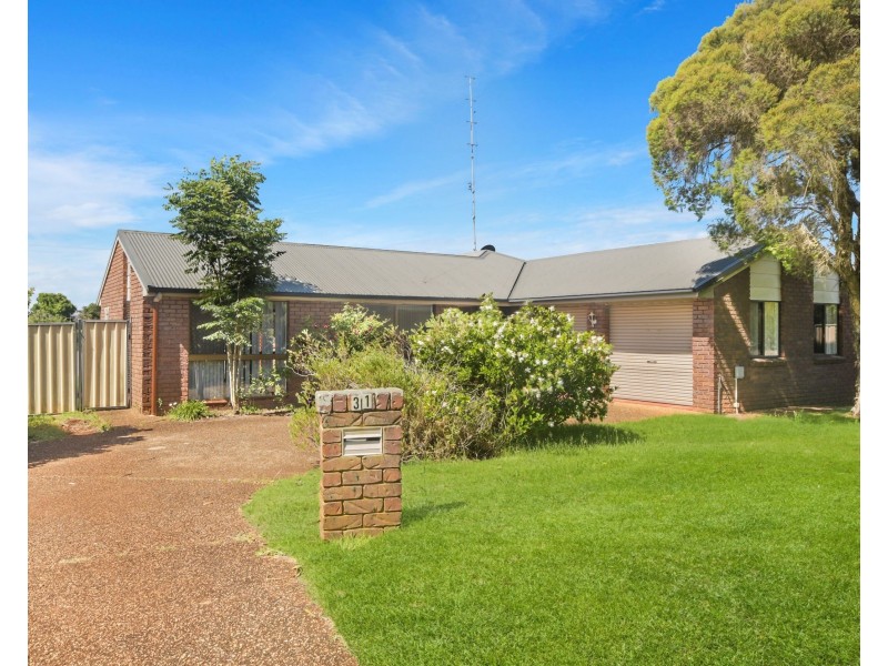 31 Jull Drive, Centenary Heights QLD 4350
