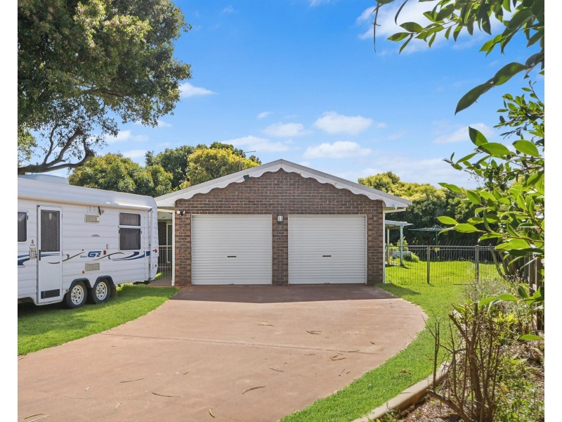 7 Millicent Court, Centenary Heights QLD 4350