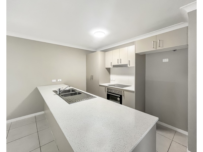 Unit 1/28 Alpine Court, Cranley QLD 4350