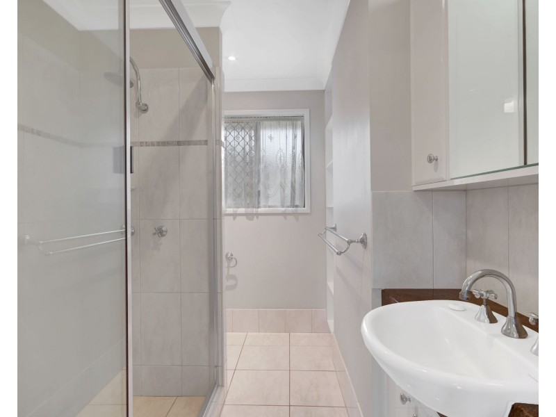 Unit 3/3 Luke Street, Kearneys Spring QLD 4350