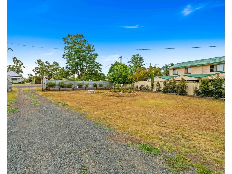 26 Murray Street, Pittsworth QLD 4356