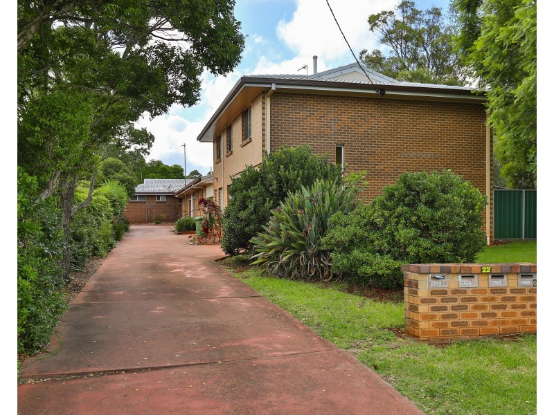 Unit 3/49 Gordon Avenue, Newtown QLD 4350