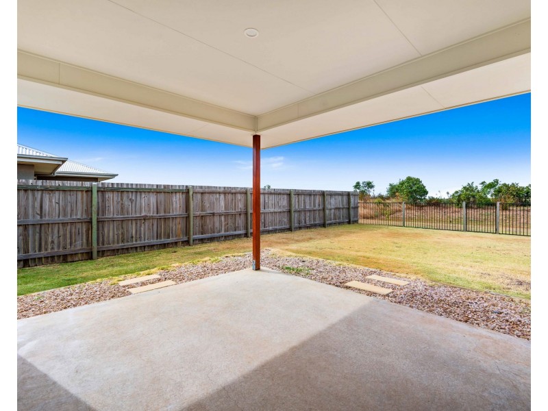 21 Mia Street, Wyreema QLD 4352