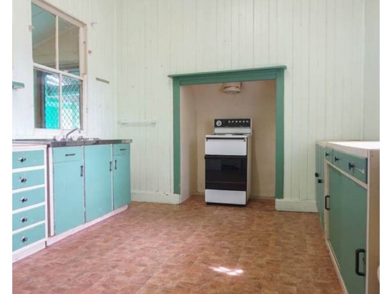 200 Jellicoe Street, Newtown QLD 4350