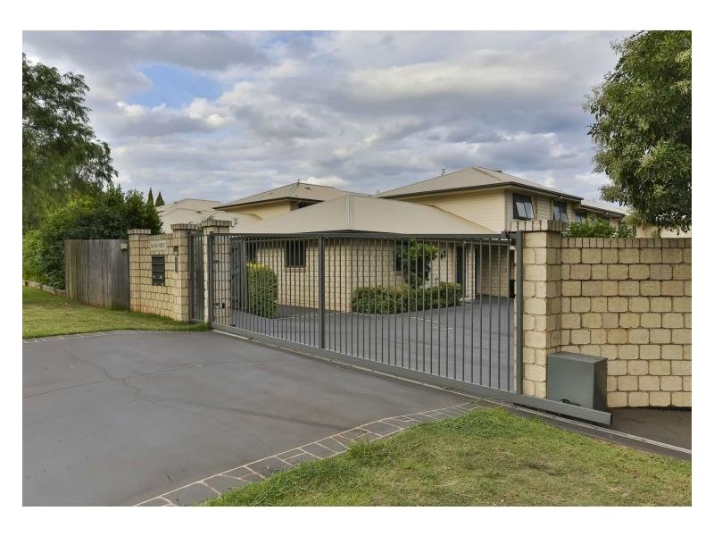 Unit 11/66 Tara Street, Wilsonton QLD 4350