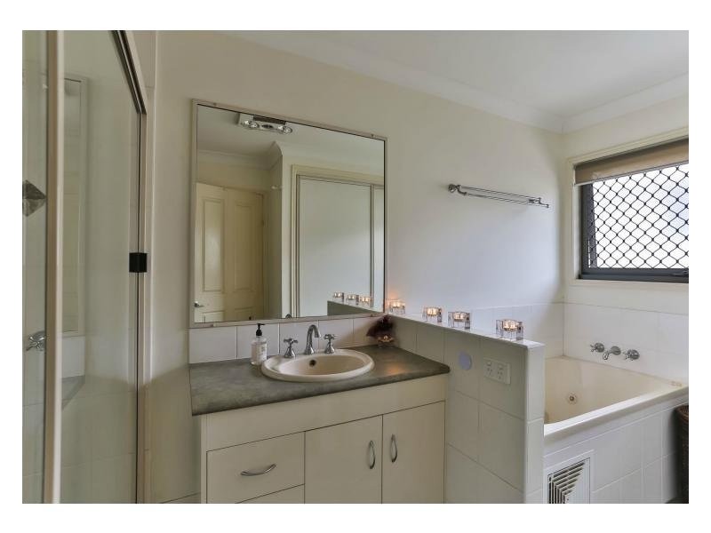 Unit 11/66 Tara Street, Wilsonton QLD 4350