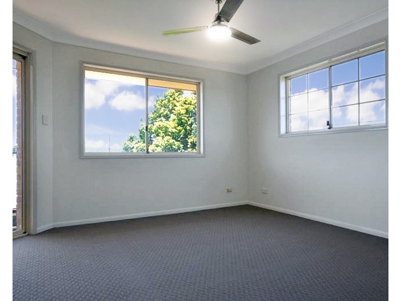 Unit 1/351 West Street, Harristown QLD 4350
