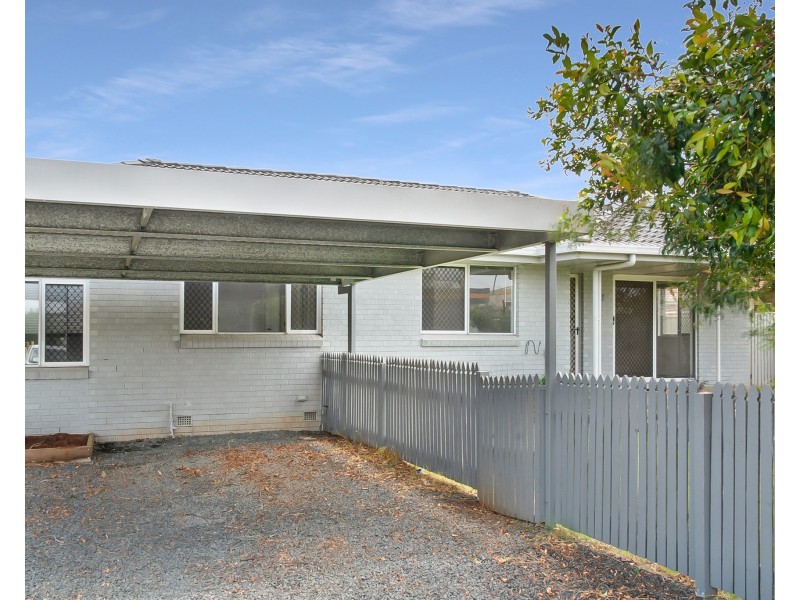 33 Richmond Drive, Wilsonton QLD 4350