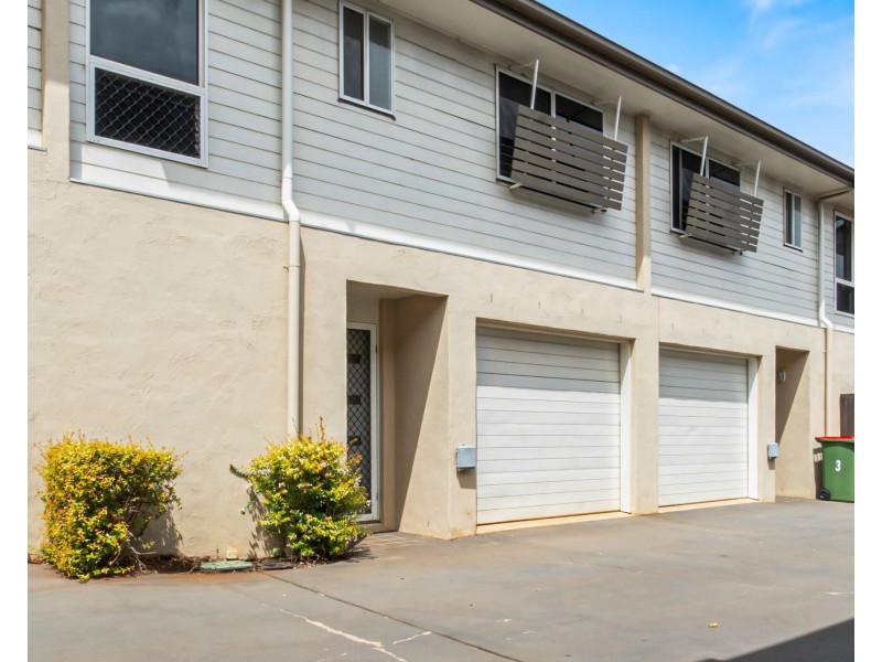 Unit 2/11 Obrien Street, Harlaxton QLD 4350