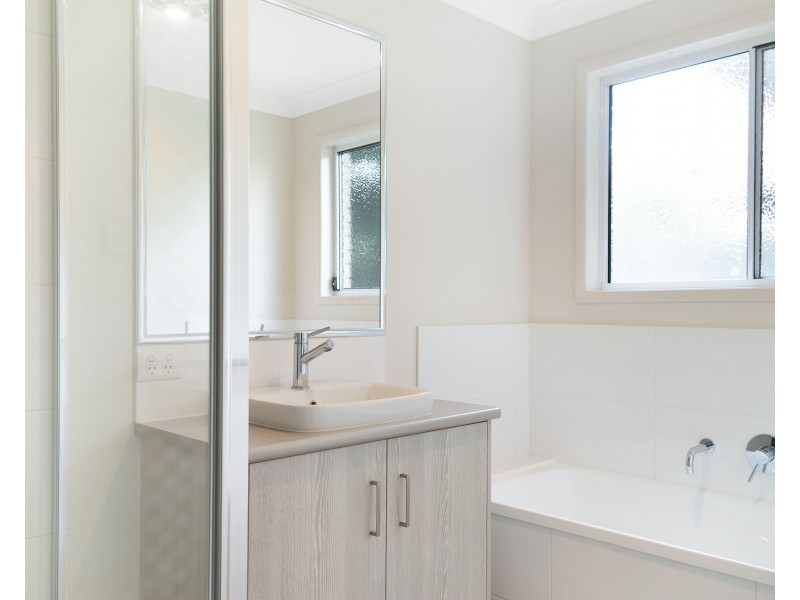 Unit 1/23c Charles Street, Newtown QLD 4350