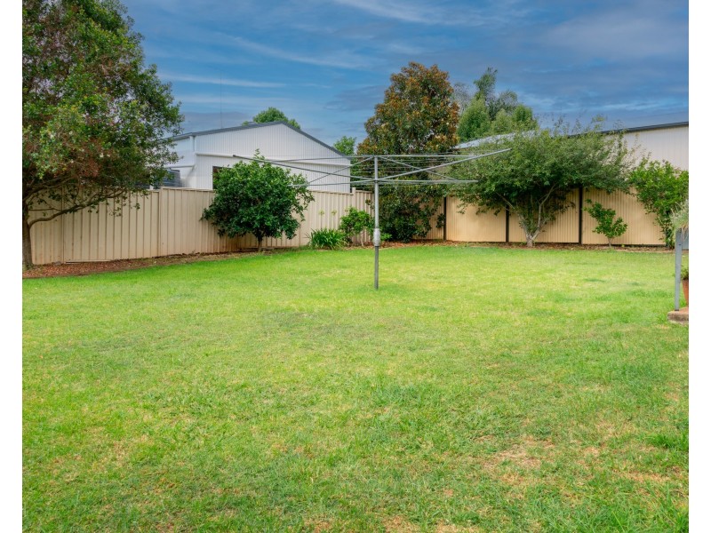 87 Jellicoe Street, North Toowoomba QLD 4350