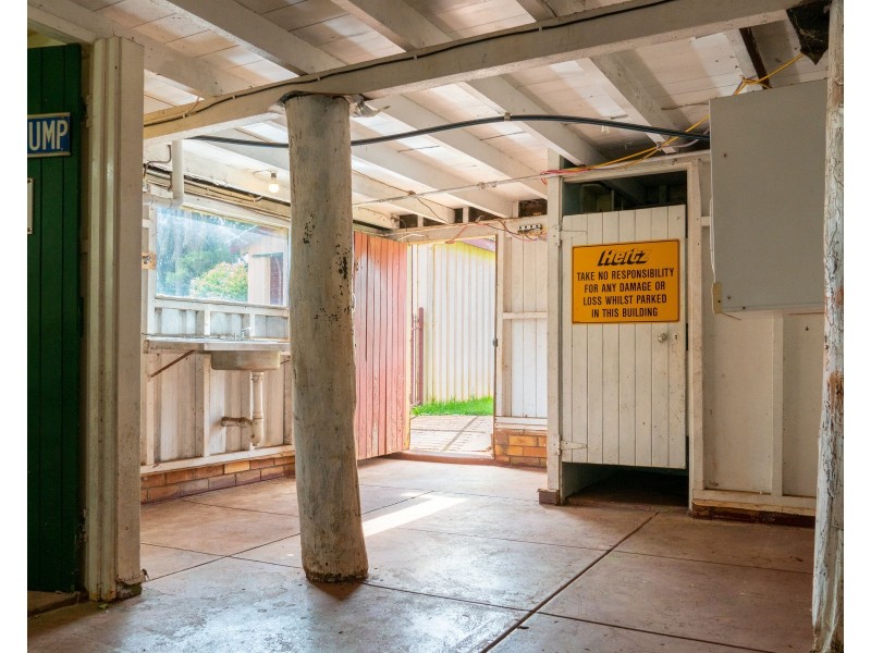 87 Jellicoe Street, North Toowoomba QLD 4350
