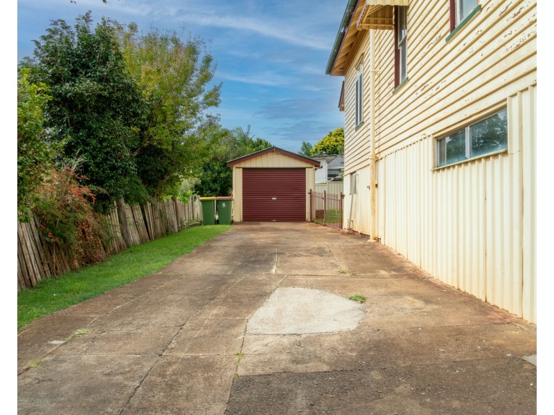 87 Jellicoe Street, North Toowoomba QLD 4350