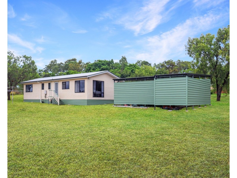 2 Mccartin Court, Torrington QLD 4350