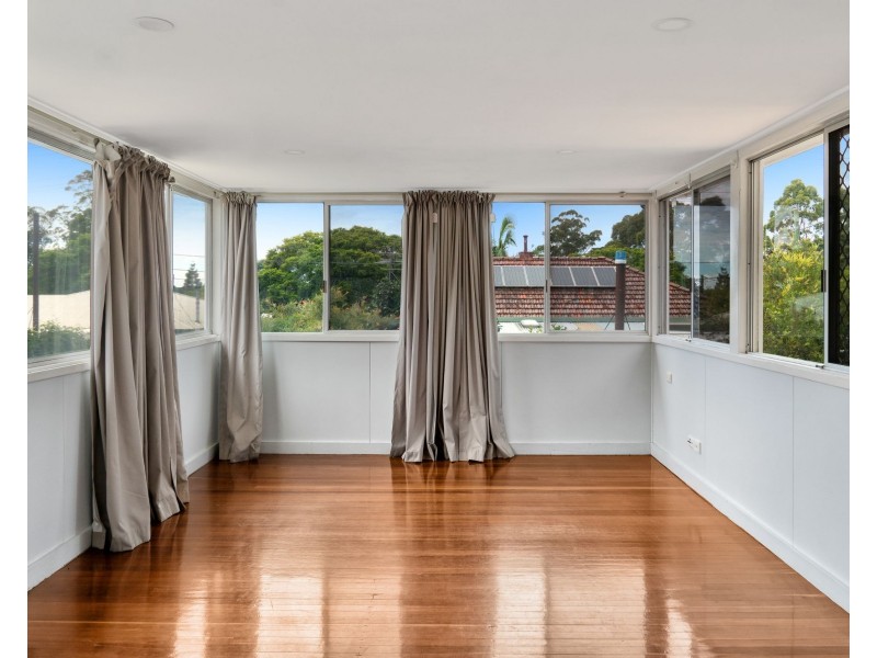 24 Beelbee Street, Harristown QLD 4350