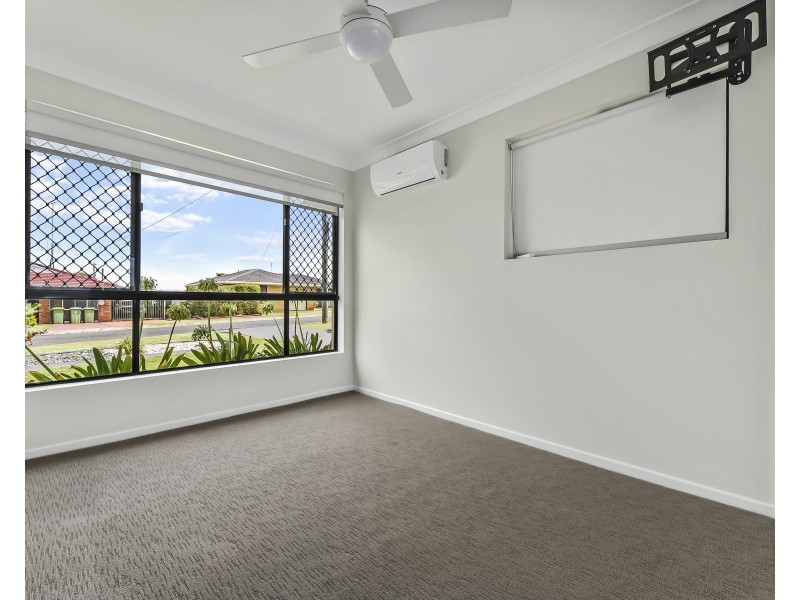 8 Ulm Court, Wilsonton QLD 4350