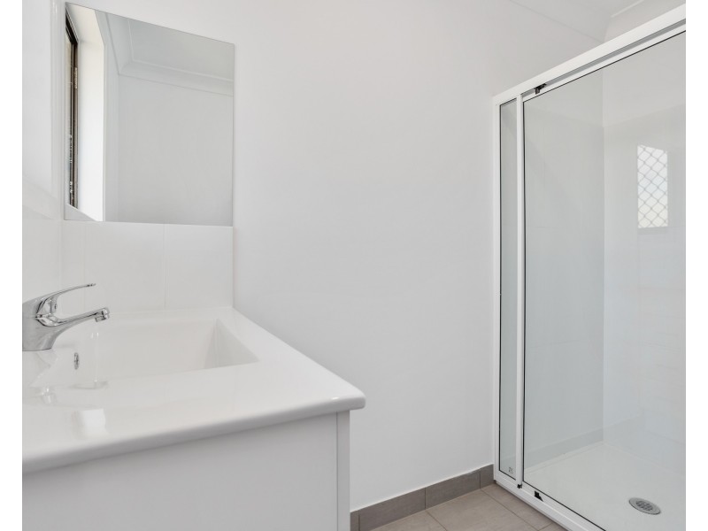 Unit 1/36 Jennifer Crescent, Darling Heights QLD 4350