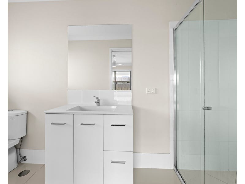 17 Arwon Street, Wyreema QLD 4352