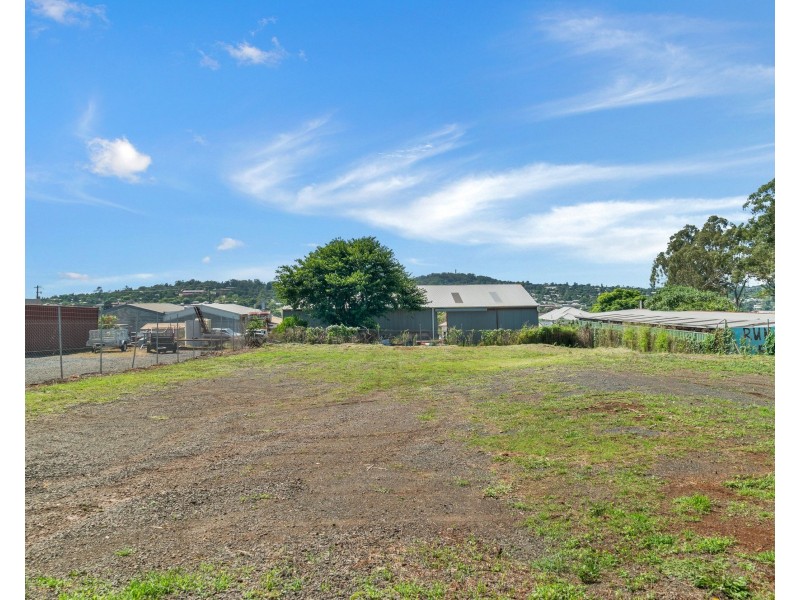 54 Priest Street, Rockville QLD 4350