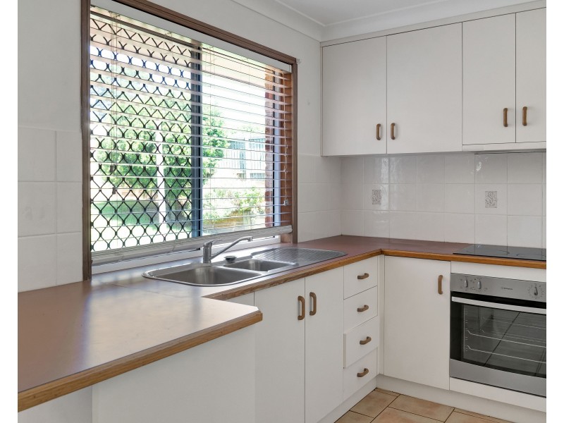 6 Obeirne Street, Kearneys Spring QLD 4350