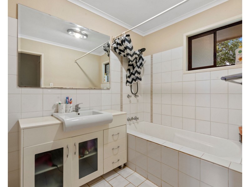 29 Nellie Street, Centenary Heights QLD 4350