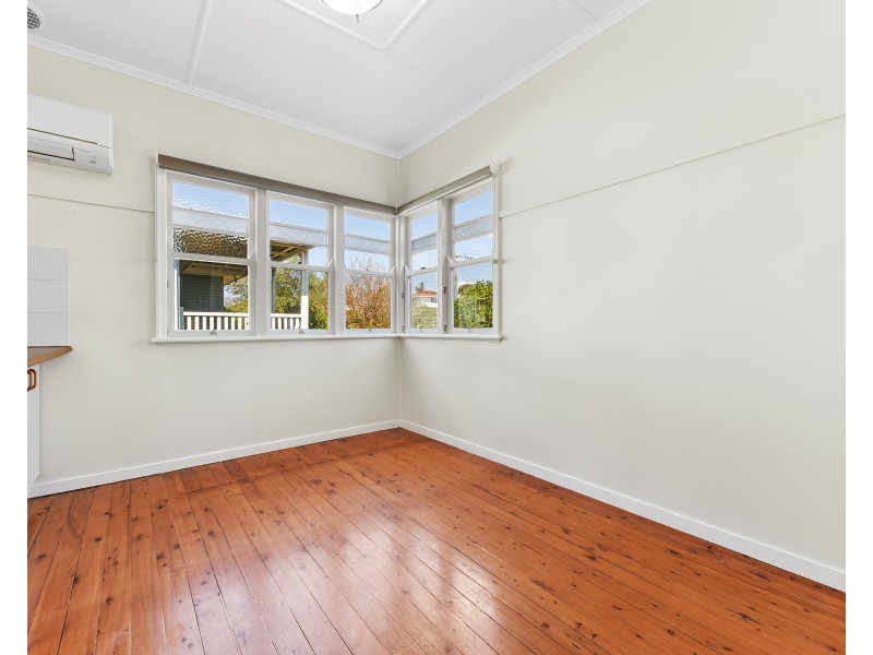 13 Roessler Street, Rangeville QLD 4350
