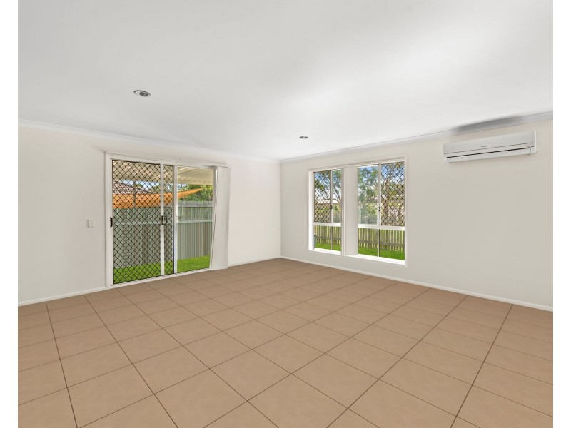 39 Sunset Drive, Glenvale QLD 4350