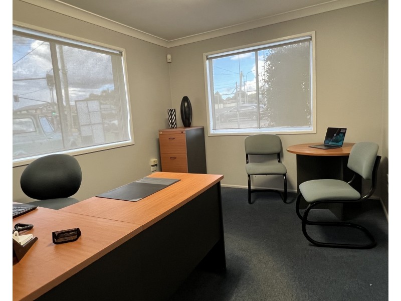 105 McDougall Street, Wilsonton QLD 4350