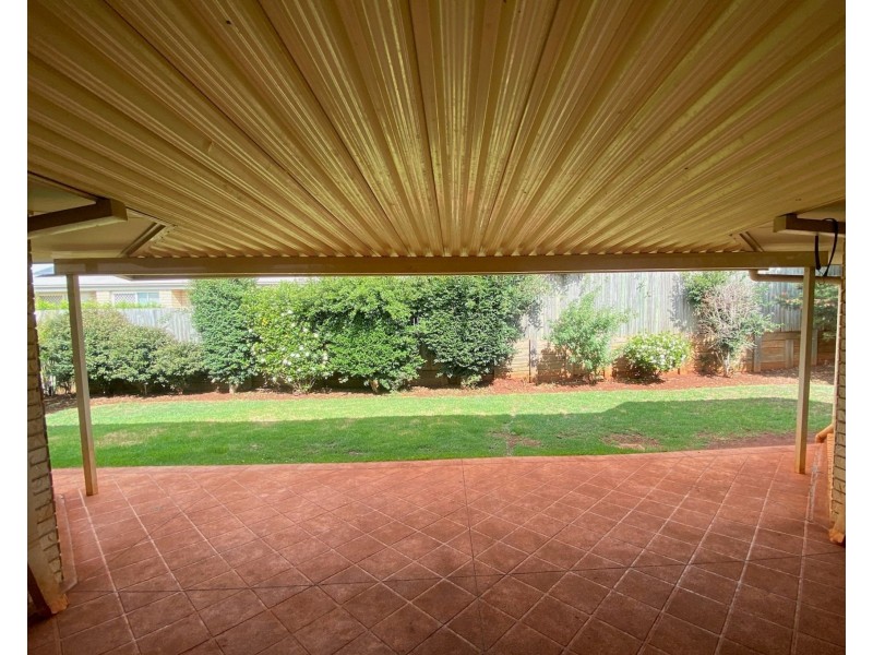 84 Aberdeen Street, Rangeville QLD 4350