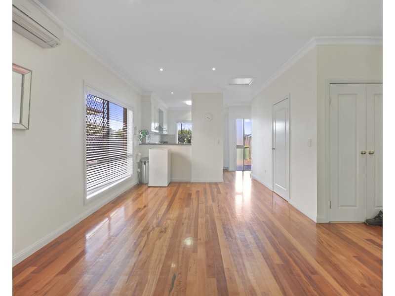 Unit 2/36 High Street, Rangeville QLD 4350