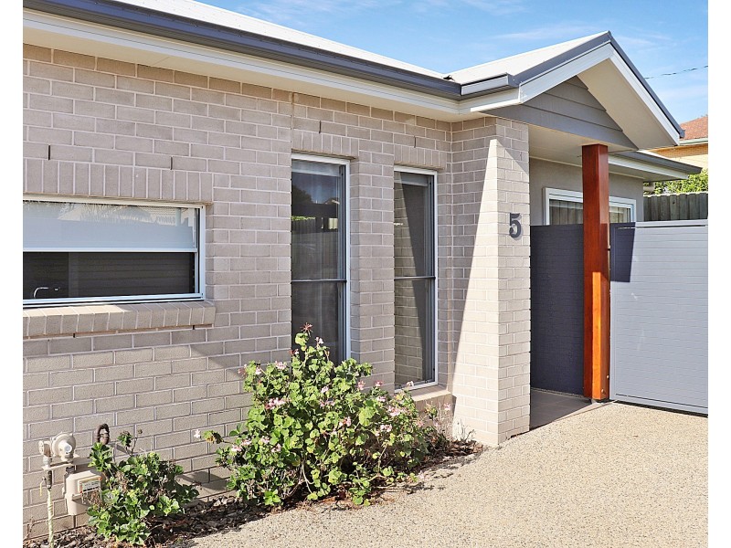 Unit 5/79 South Street, Rangeville QLD 4350