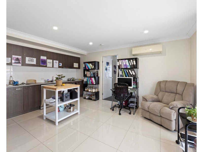Unit 2/26 Ridge Drive, Cambooya QLD 4358