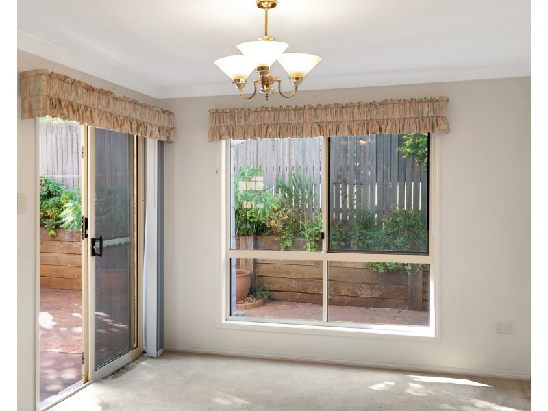 Unit 4/228 Mackenzie Street, Rangeville QLD 4350