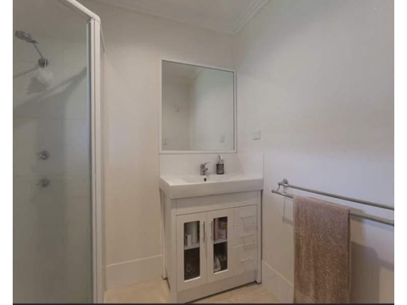 Unit 11/381 Greenwattle Street, Wilsonton QLD 4350