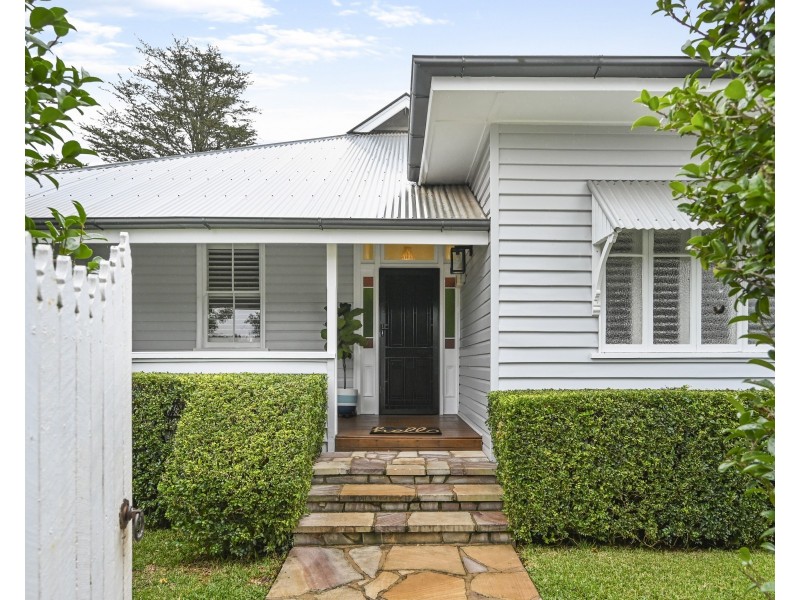 46 Bridge Street, East Toowoomba QLD 4350