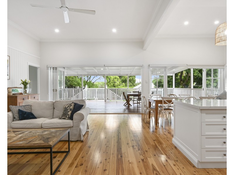 46 Bridge Street, East Toowoomba QLD 4350