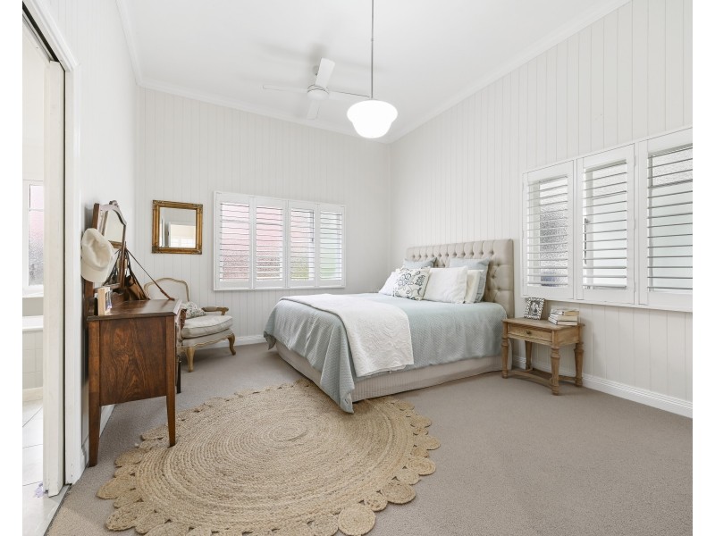 46 Bridge Street, East Toowoomba QLD 4350