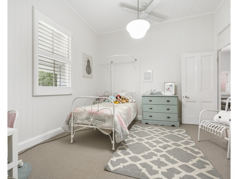 46 Bridge Street, East Toowoomba QLD 4350