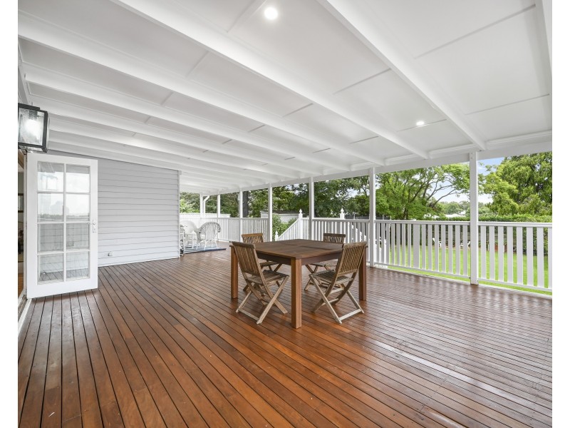 46 Bridge Street, East Toowoomba QLD 4350
