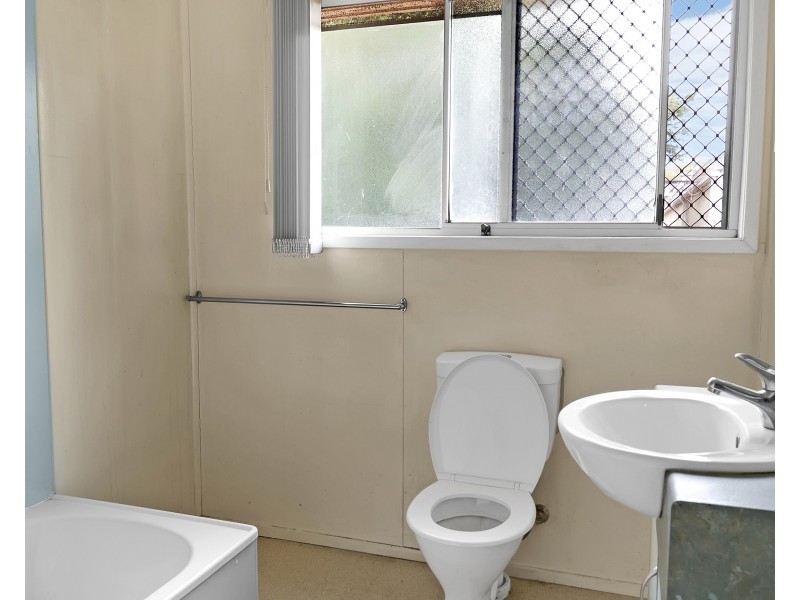 2A Gala Court, Rockville QLD 4350