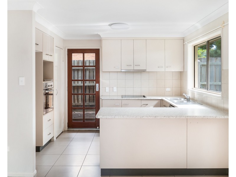 Unit 1/16 Anzac Avenue, Newtown QLD 4350