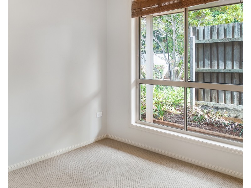 Unit 1/16 Anzac Avenue, Newtown QLD 4350