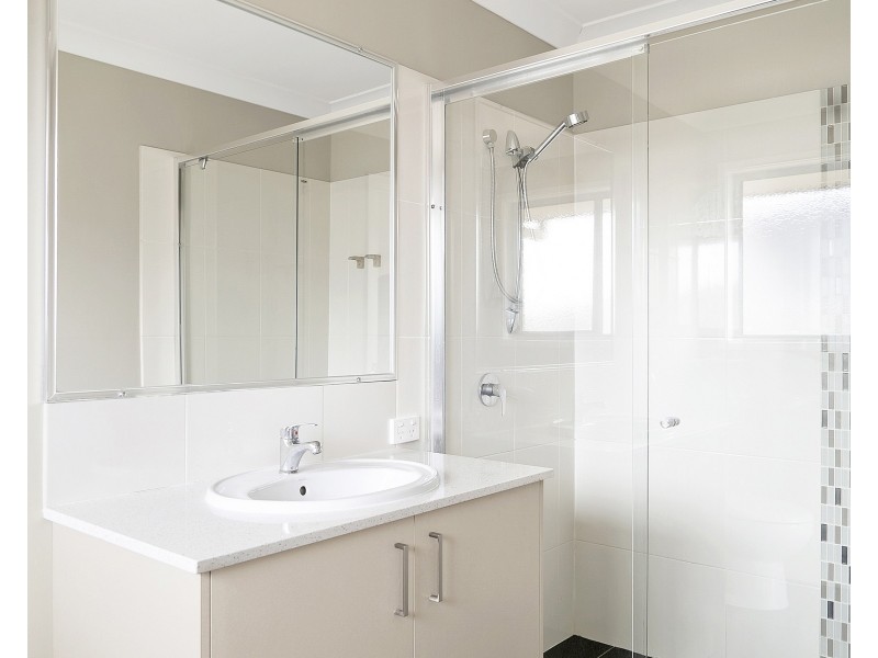 Unit 1/26 Alpine Court, Cranley QLD 4350