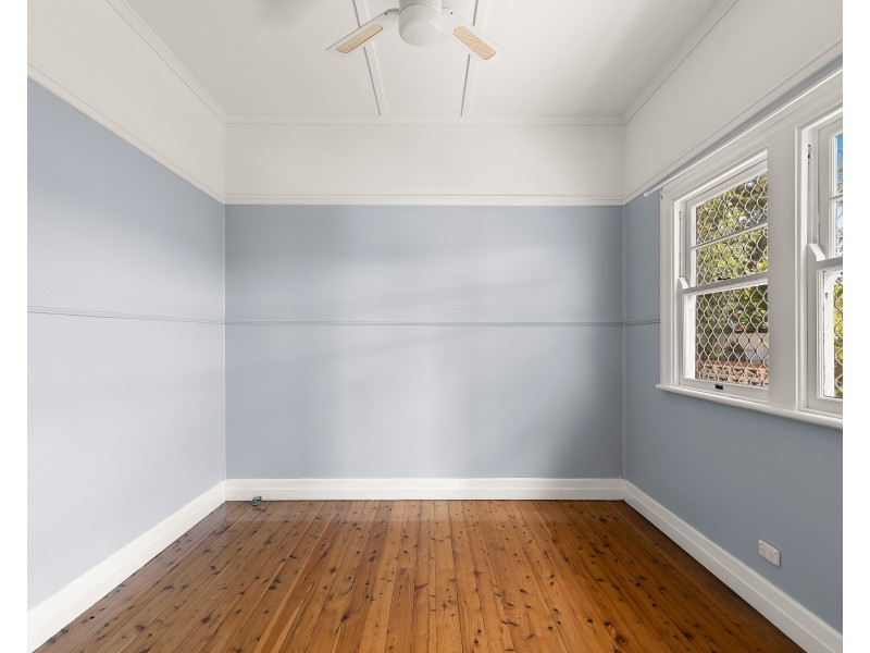52 Taylor Street, Newtown QLD 4350