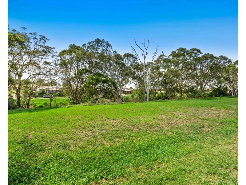 39 Sunset Drive, Glenvale QLD 4350