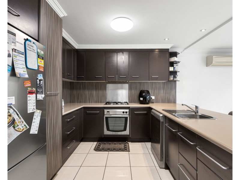 Unit 5/19B Gladstone Street, Newtown QLD 4350