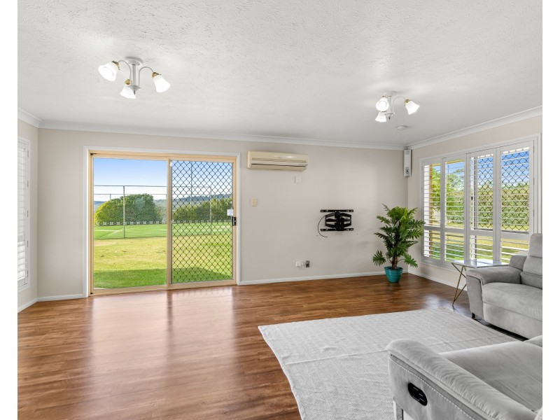 17 Calim Street, Cotswold Hills QLD 4350